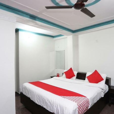 Oyo 43694 Hotel Hillson Pauri Dış mekan fotoğraf
