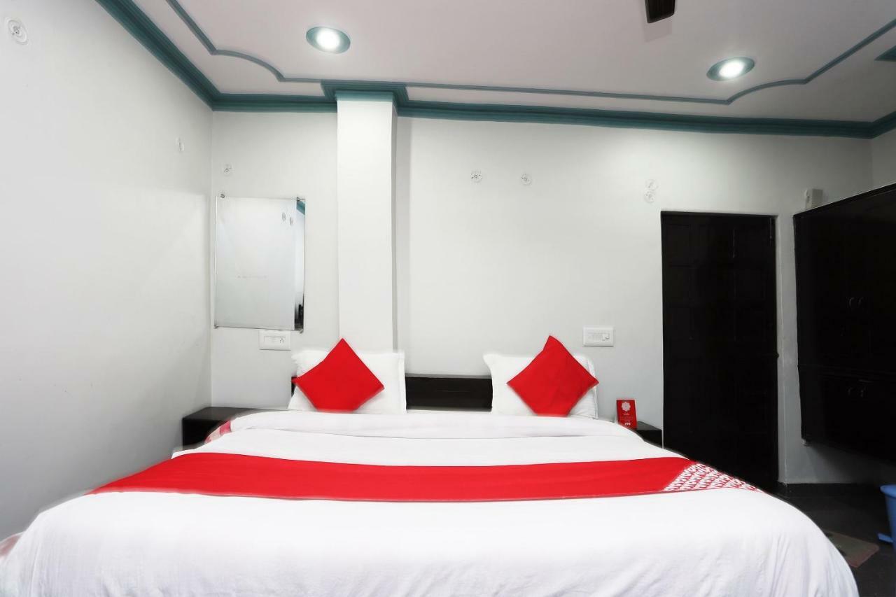 Oyo 43694 Hotel Hillson Pauri Dış mekan fotoğraf