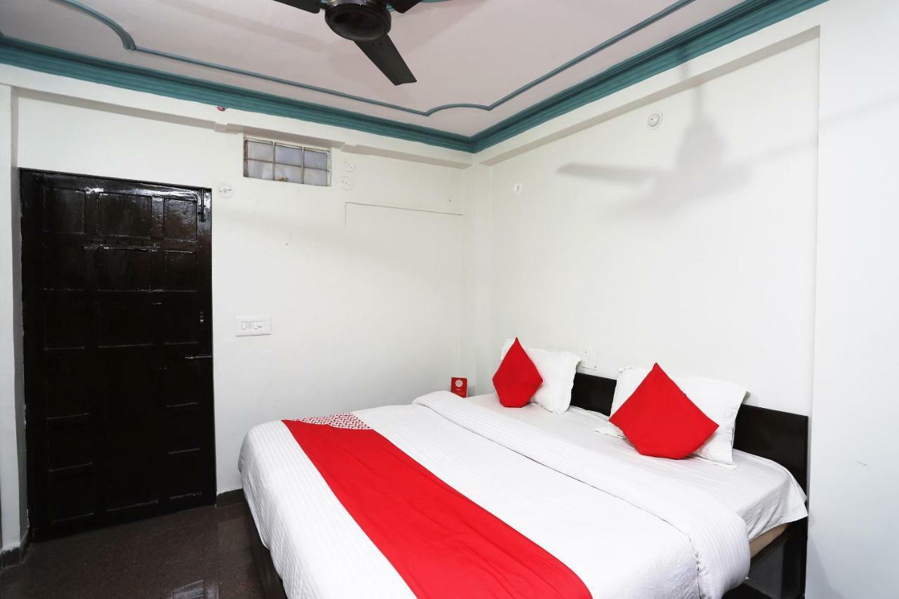 Oyo 43694 Hotel Hillson Pauri Dış mekan fotoğraf
